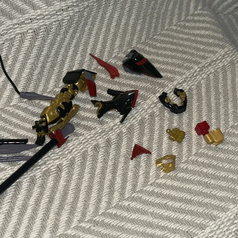 *USED* BANDAI HG Gundam Astray Gold Frame‎ Amatsu D3